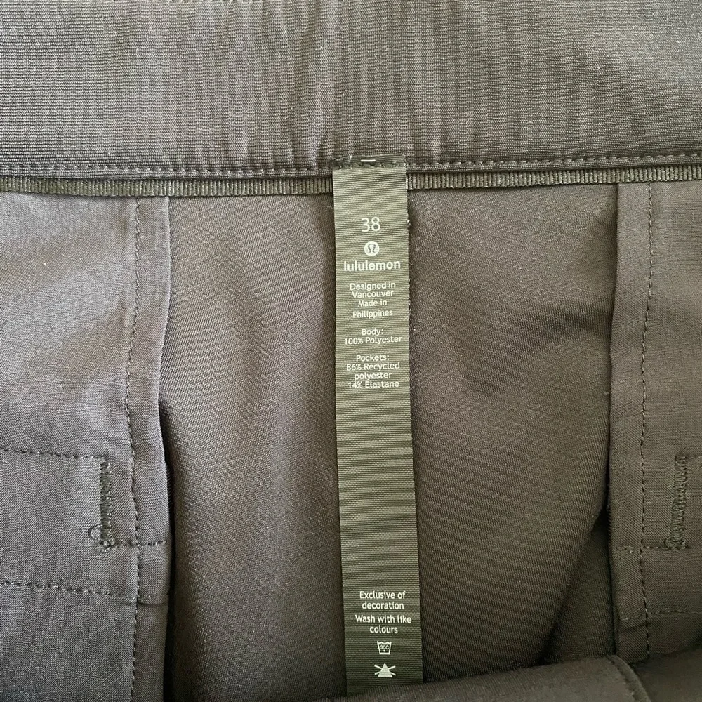 Lululemon Mens Commission Shorts 38 waist 11” inch inseam - Picture 6 of 8